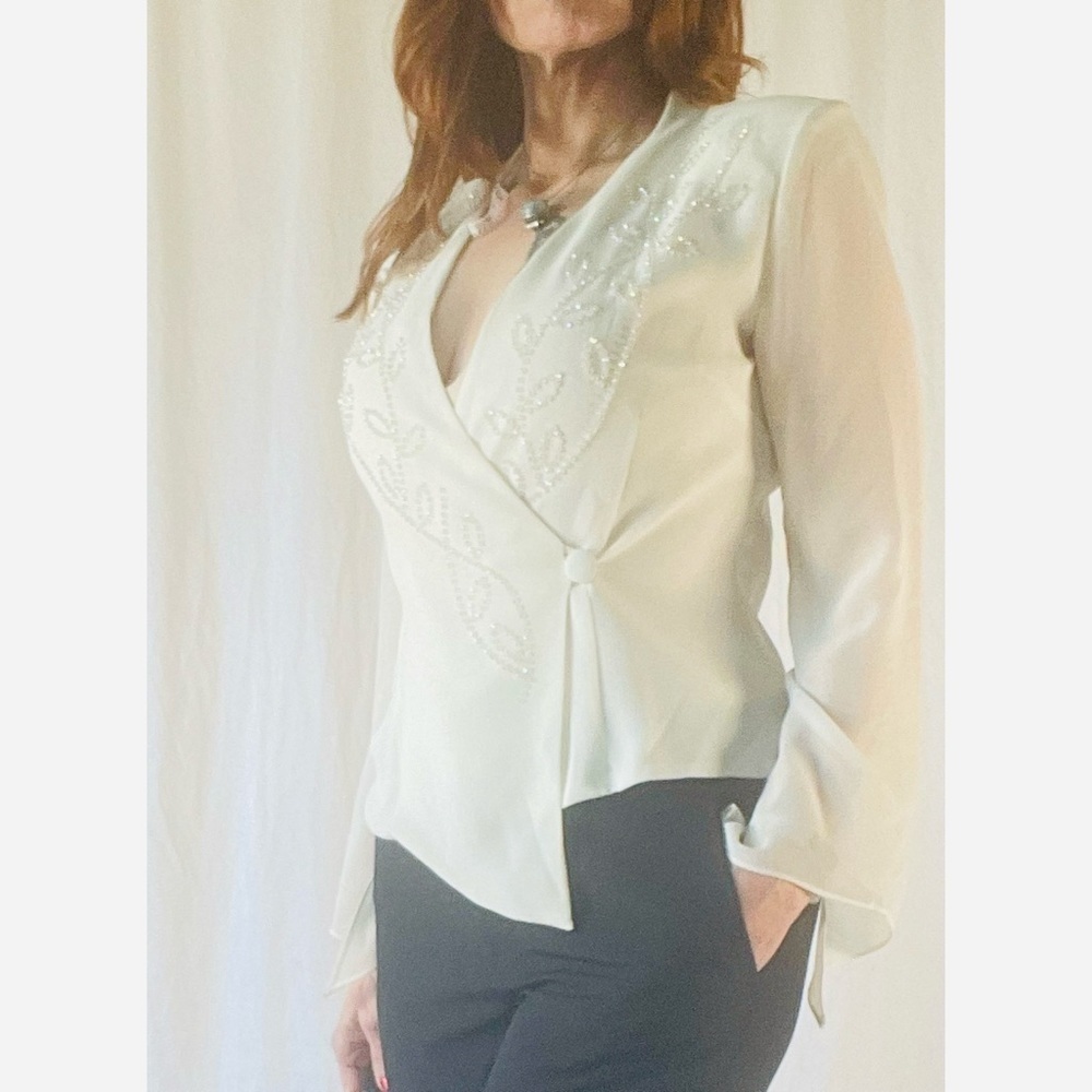 90’s Vintage ‘J.R. Nites Cream White Beaded Embellished Wrap Blouse - Picture 2 of 12